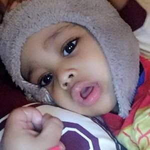 Meet your Posher, Ayan